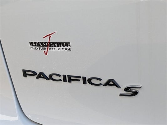 2024 Chrysler Pacifica Hybrid Select in Jacksonville, FL - Jacksonville Chrysler Jeep Dodge Ram Westside